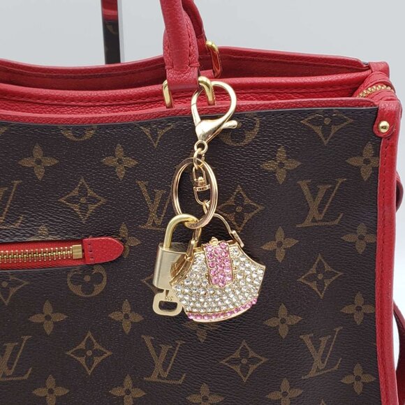 Authentic Louis Vuitton Lock & Key with unbranded Bagcharm, Keycharm, Keychain - Picture 2 of 8